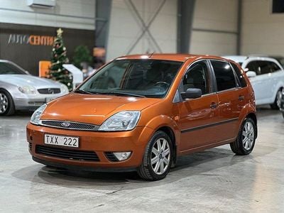 Flare metallic Begagnad 2002 Ford Fiesta Halvkombi | 16 900 kr (Marknadspris)
