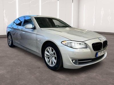 Grå Begagnad 2012 BMW 520 Sedan | 109 900 kr (Marknadspris)