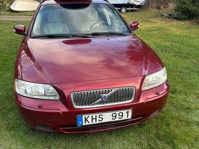 Begagnad 2007 Volvo V70 Kombi | 39 000 kr (Marknadspris)