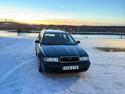 Begagnad 2000 Skoda Octavia Kombi | 19 000 kr