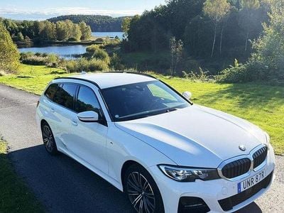 BMW 330e