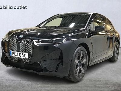 Svart Begagnad 2023 BMW iX Sport Line SUV | 629 900 kr (Lite dyr)