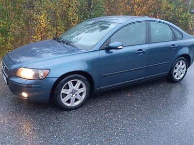 Volvo S40