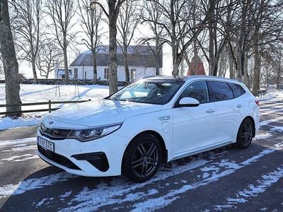 Begagnad Kia Optima Advance 154 HK (113 kW) 2019 Vit Kombi