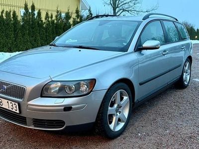 Silver Begagnad 2006 Volvo V50 Kombi | 19 900 kr (Bra pris)