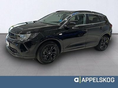 Svart Begagnad 2024 Opel Grandland X SUV | 258 900 kr (Marknadspris)