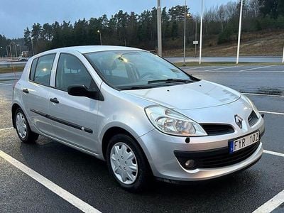 Begagnad 2008 Renault Clio R.S. Halvkombi | 25 000 kr (Marknadspris)