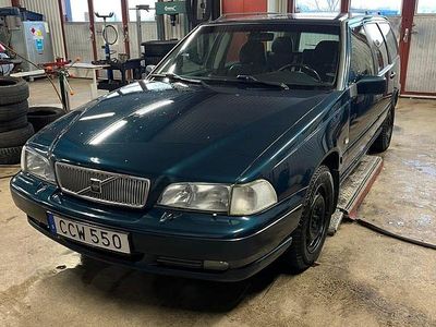 Begagnad Volvo V70 170 HK (125 kW) 1998 Kombi