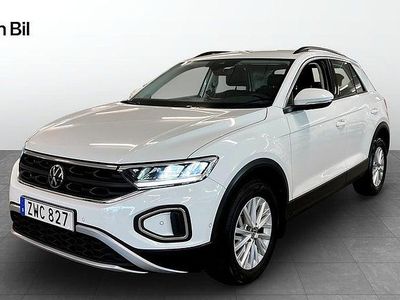 Vit Begagnad 2022 VW T-Roc Life SUV | 209 900 kr