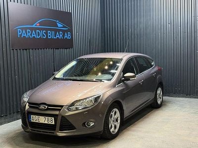 Brun Begagnad 2013 Ford Focus Titanium Halvkombi | 54 900 kr (Bra pris)