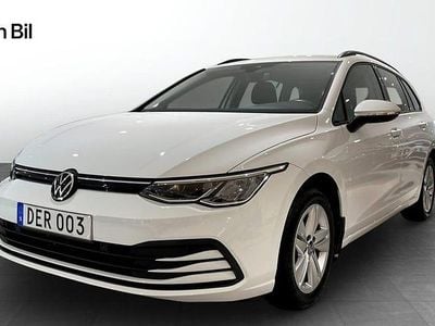 Vit Begagnad 2022 VW Golf VIII Kombi | 239 900 kr (Marknadspris)