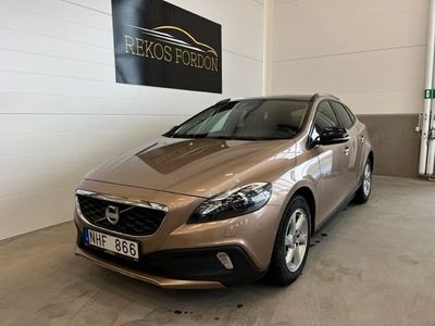 begagnad Volvo V40 CC D3 Geartronic, 150hk Momentum