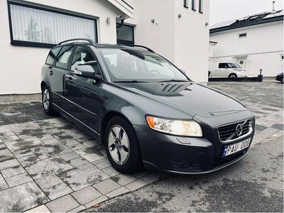 Volvo V50