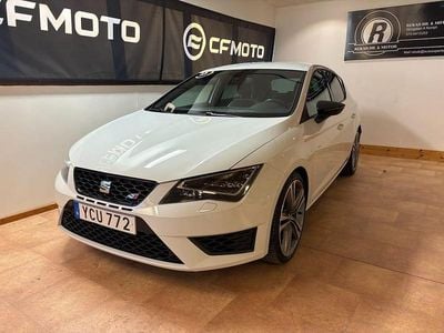 Vit Begagnad 2016 Seat Leon CUPRA Halvkombi | 204 900 kr
