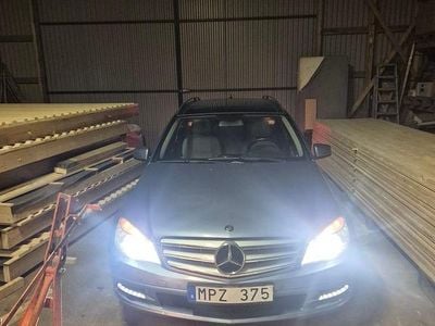 Begagnad Mercedes C180 156 HK (114 kW) 2011