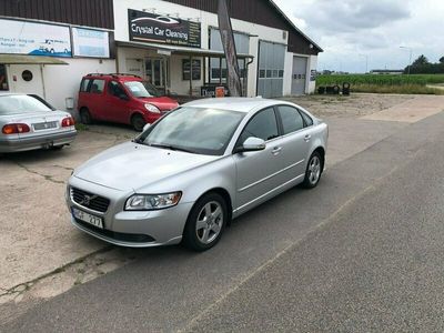 begagnad Volvo S40 2.0 D Momentum 136hk