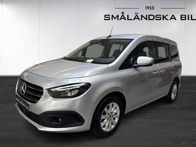 Begagnad Mercedes T180 Style 116 HK (85 kW) 2023 Silver Minibuss