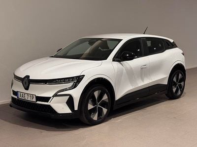 Begagnad Renault Mégane IV Equilibre 97 kW (132 HK) 2022 Vit Halvkombi