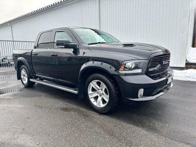 begagnad RAM 1500 sport crewcab 2018