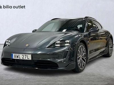 Grå Begagnad 2023 Porsche Taycan Cross Turismo Kombi | 729 900 kr