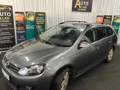 Grå Begagnad 2010 VW Golf Kombi | 99 900 kr (Dyr)