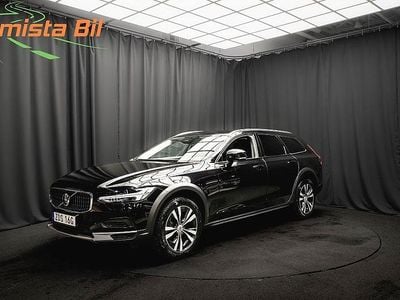 Svart Begagnad 2023 Volvo V90 CC Kombi | 499 900 kr (Lite dyr)