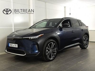 Blå Begagnad 2024 Toyota bZ4X Executive SUV | 499 900 kr (Lite dyr)