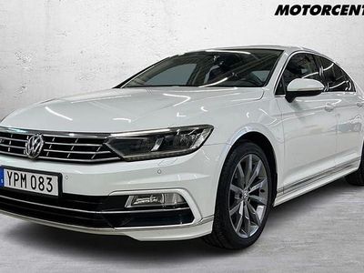 Begagnad VW Passat R-line 192 HK (141 kW) 2017 Vit Sedan