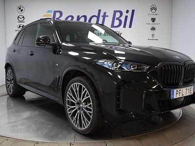 Safirsvart metallic Begagnad 2024 BMW X5 Comfort Edition SUV | 929 500 kr