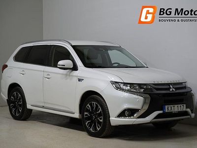 Begagnad Mitsubishi Outlander P-HEV 121 HK (88 kW) 2017 Vit SUV