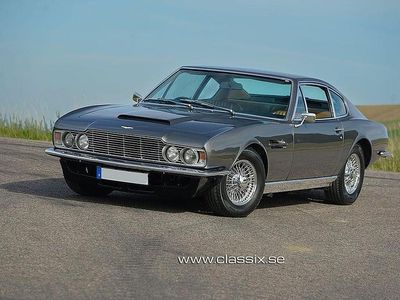 Begagnad Aston Martin DBS 286 HK (210 kW) 1972 Grå Sportkupé