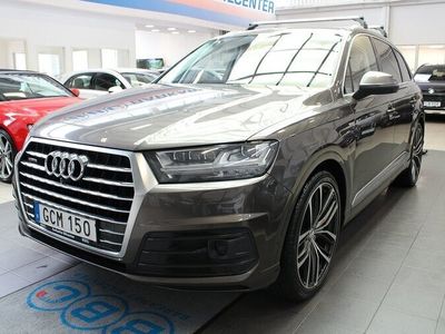 begagnad Audi Q7 3.0 TDI quattro 272hk 7-sits S-Line Pano Värmare Eu6