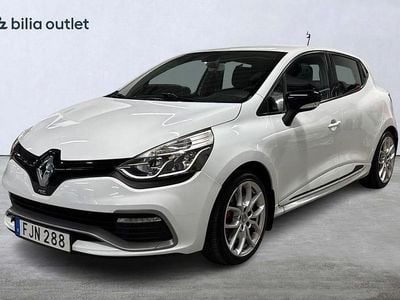 Vit Begagnad 2014 Renault Clio IV Bose Edition Halvkombi | 144 800 kr (Dyr)
