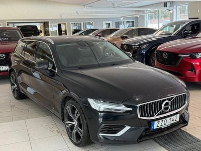 Begagnad Volvo V60 Inscription 340 HK (250 kW) 2022 Onyx svart metallic Kombi