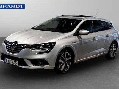 Begagnad Renault Mégane IV Bose Edition 112 HK (82 kW) 2017 Silver Kombi