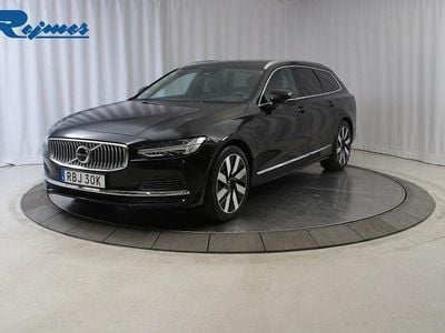 Svart Begagnad 2025 Volvo V90 Kombi | 573 900 kr