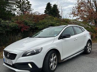 Begagnad 2014 Volvo V40 Halvkombi | 110 000 kr (Bra pris)