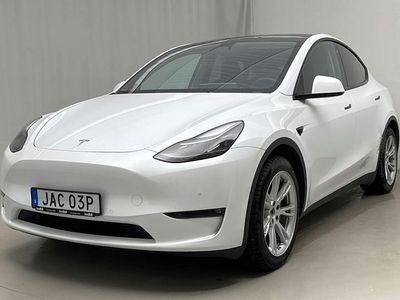 Vit Begagnad 2022 Tesla Model Y SUV | 369 800 kr (Marknadspris)