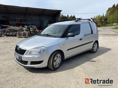 Silver Begagnad 2011 Skoda Roomster Minibuss | 1 000 kr