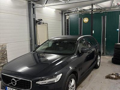 Begagnad Volvo V90 CC 190 HK (139 kW) 2019 Kombi