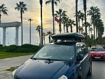 Begagnad 2007 Kia Carnival Minibuss | 34 000 kr