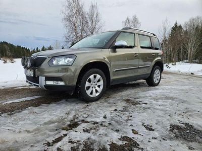Begagnad Skoda Yeti Outdoor 140 HK (102 kW) 2014 SUV