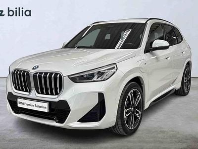Begagnad BMW X1 Shadowline 245 HK (180 kW) 2025 Vit SUV