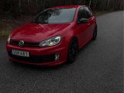 Begagnad 2012 VW Golf VII Edition Halvkombi | 138 000 kr (Marknadspris)