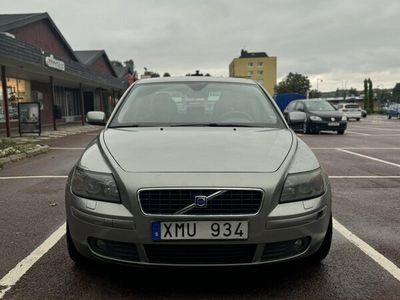 Volvo S40