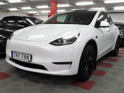 Vit Begagnad 2024 Tesla Model Y Long Range AWD SUV | 419 500 kr (Bra pris)