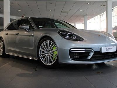 begagnad Porsche Panamera 4 E-Hybrid Sport Turismo 2021, Kombi