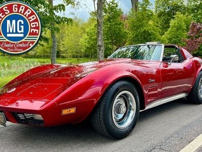 Candy apple red Begagnad 1973 Chevrolet Corvette Cab | 275 000 kr