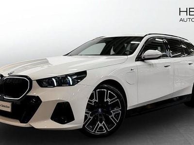 Begagnad BMW 550 M Sport 313 HK (230 kW) 2024 Vit Kombi
