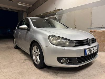 Begagnad 2010 VW Golf VI Halvkombi | 47 500 kr (Marknadspris)